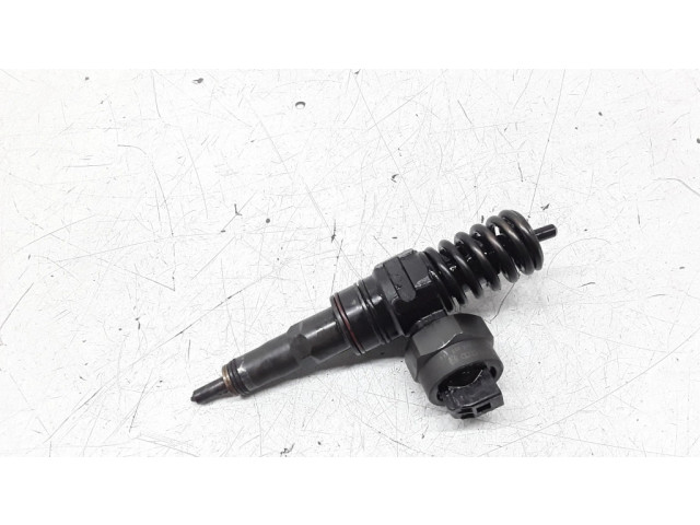 Vstřikovač 038130073R, 0414720018 Ford Galaxy pro naftový motor 1.9