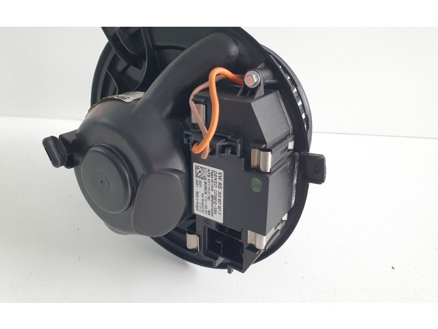 Вентилятор печки    3C0907521F, 1K1820015J   Audi Q3 8U