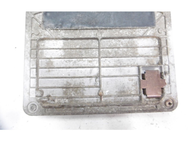 Řídící jednotka 047906030C, 047906030C Skoda Felicia I 1997