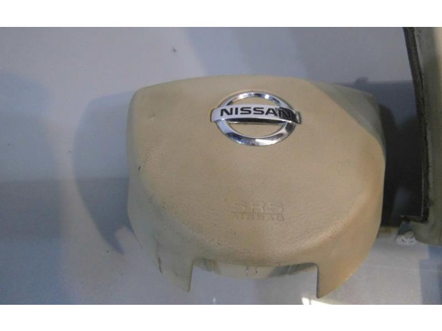 Vstřikovací lišta Nissan Murano Z50