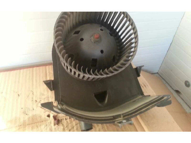 Вентилятор печки Volkswagen Golf SportWagen