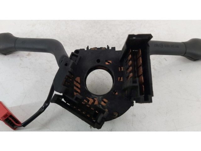 Мултифункционный включатель управления / ручка