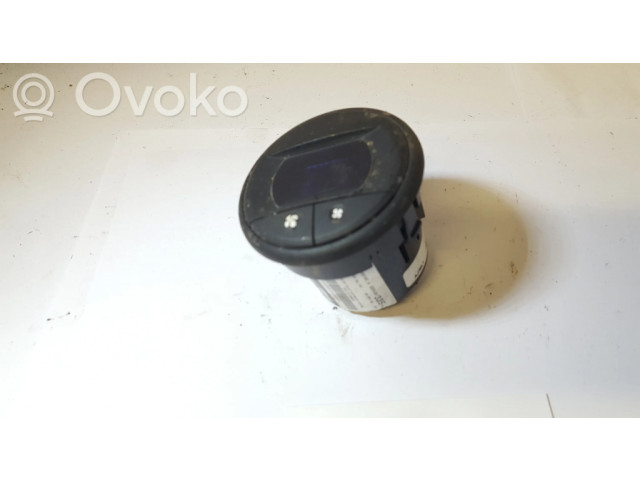 Блок управления климат-контролем 21000167A, 8200367335   Renault Espace   Grand espace IV