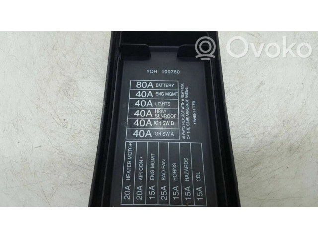 Блок предохранителей YQE102830 Rover 214 - 216 - 220