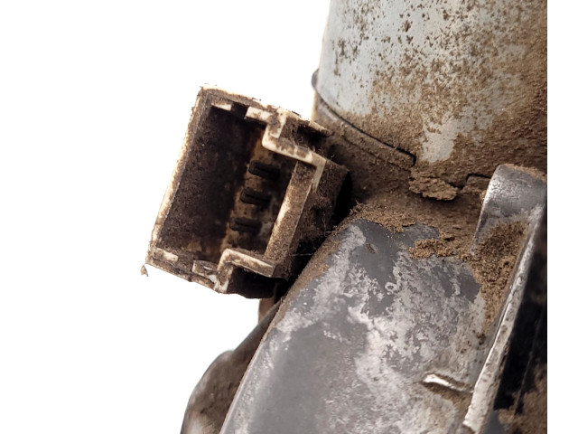 Моторчик заднего дворника 8200145486    Renault Trafic II (X83)