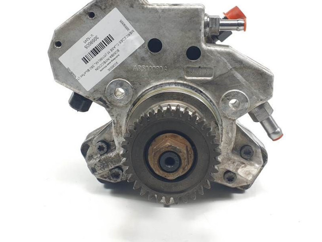 Vstřikovací čerpadlo A6420701201   Mercedes-Benz ML W166    642826 