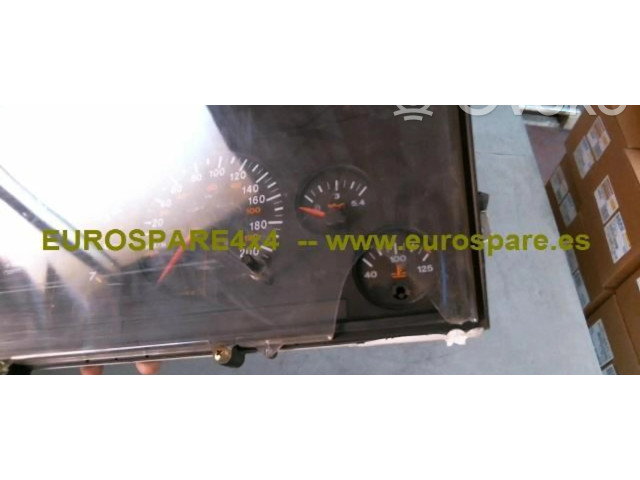 Панель приборов Jeep Grand Cherokee (WJ)