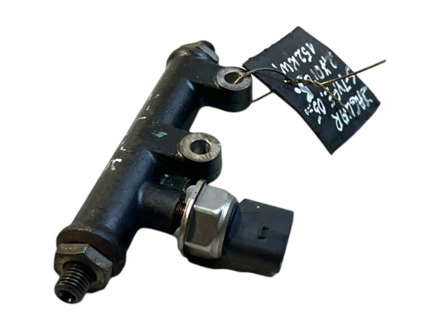 Топливная рампа 4R8Q9C066AA, 5WS40128 Jaguar S-Type 2.7