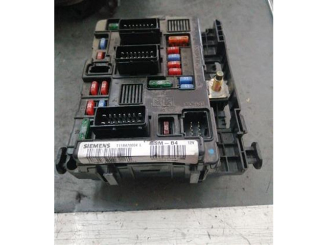 Блок предохранителей  965061838000   Citroen C2    