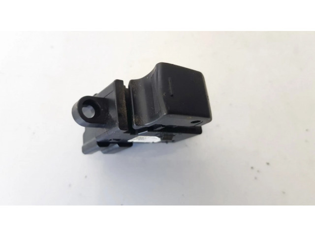 Включатель электрических окон