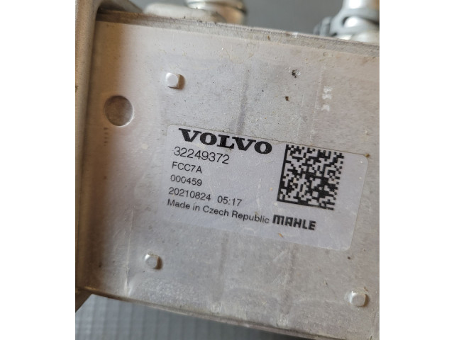 Интеркулер  32249372, 32249375   Volvo V90 Cross Country 