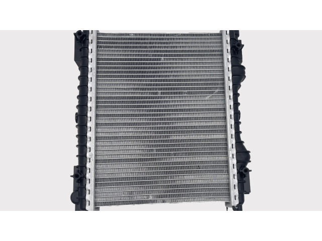 Интеркулер  50540153, 50533806   Alfa Romeo Giulia 2.9