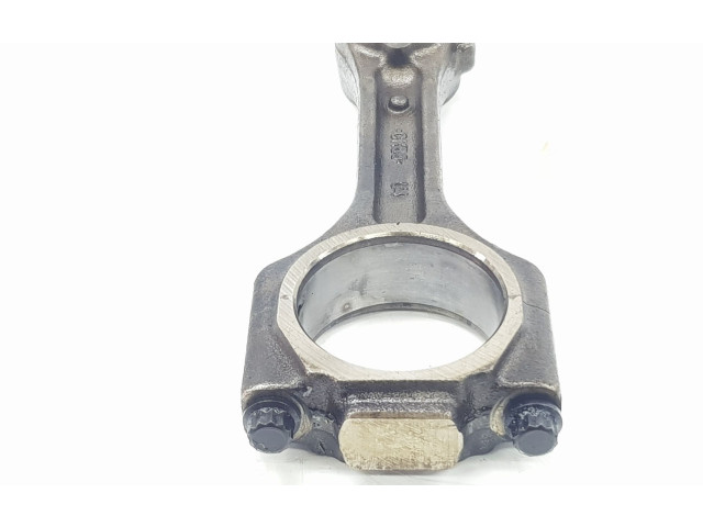 Шатун D4EA7H 2351027400, 2351027400 KIA Carens II