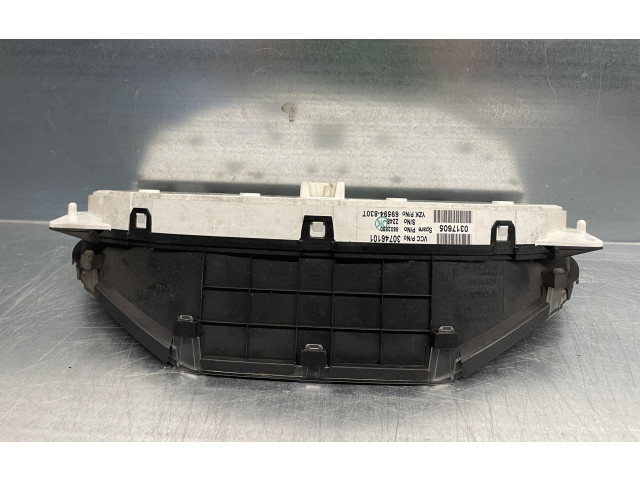 Панель приборов 8602890, 30746101   Volvo XC90       