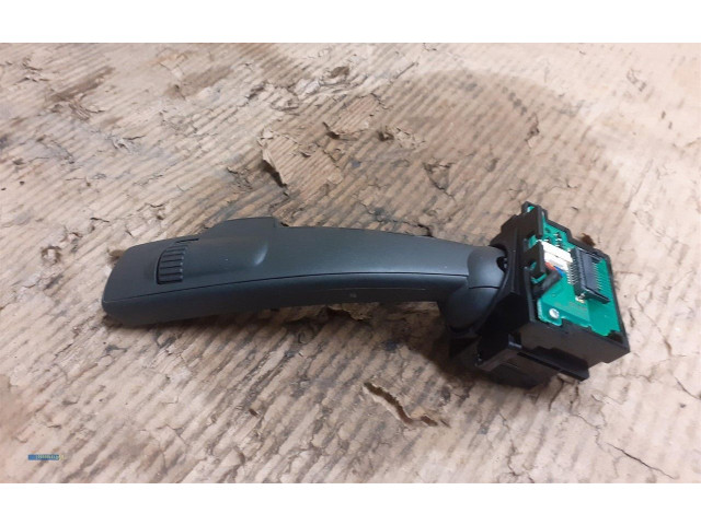 Ручка стеклоочистителей 31456042   Volvo V60