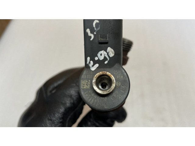 Vstřikovač 0445110209, 7794435   BMW 5 E60 E61  pro naftový motor 3.0  