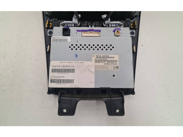 Дисплей    05064993AH, P05091462AH   Fiat Freemont