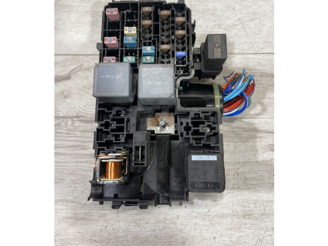 Блок предохранителей 31384034, 001342   Volvo XC90    