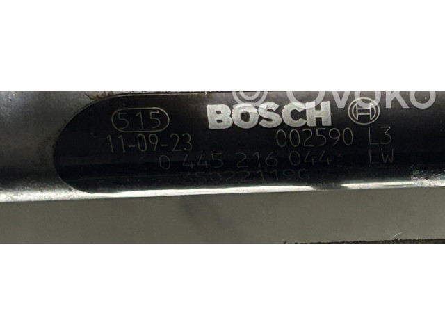 Топливная рампа 0445216044 Lancia Thema