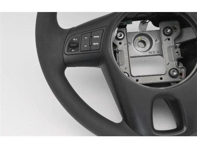 Руль KIA Rio 2006 - 2011 года 561301W000