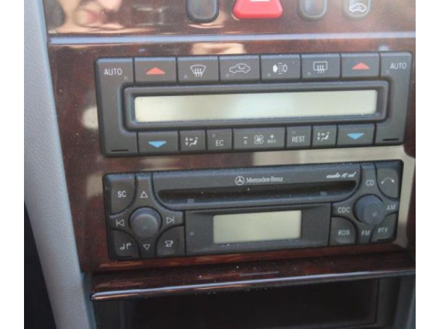 Вентилятор печки       Mercedes-Benz E W210