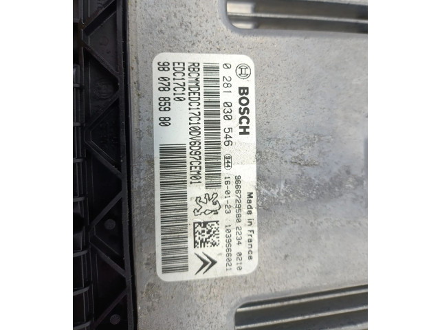 Блок управления двигателя 9807885980   Peugeot Partner