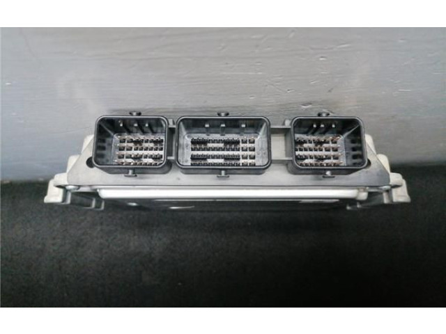 Блок управления двигателем Блок управления 281013332, 9664257580 Citroen C4 I