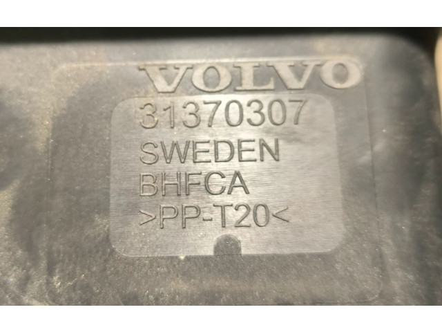 Блок предохранителей  31370307   Volvo XC90    