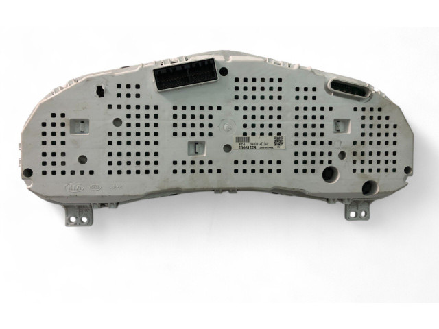Přístrojová deska KIA Carnival 2008 940034D240
