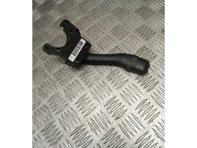 Ручка стеклоочистителей 4B0953503H   Volkswagen PASSAT B5.5