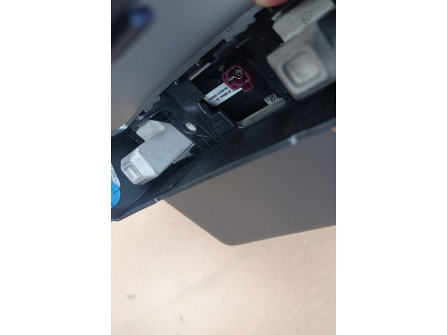 Дисплей P108954300J, 108954300J Tesla Model Y