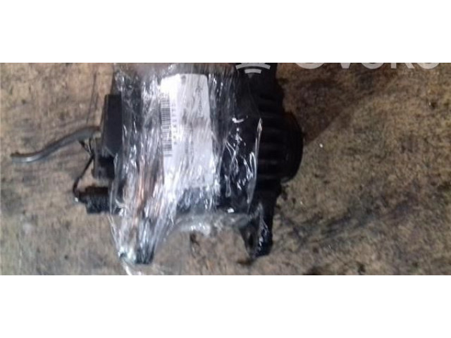 Генератор    Audi A6 S6 C5 4B      