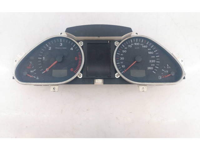 Přístrojová deska Audi Q7 4L 2006 4L0920900B, E2-A1-27-8