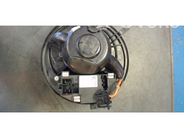 Вентилятор радиатора     3C0907521D, 1K1820015D    Volkswagen Jetta V 