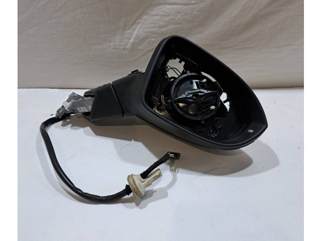 Зеркало электрическое        Volkswagen Golf VIII  2019 -  года   