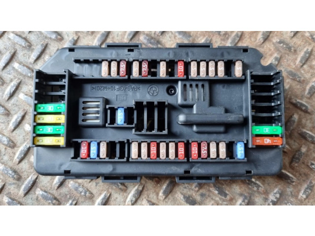 Pojistková skříňka 9389068, 1039563 BMW 4 F36 Gran coupe 2019