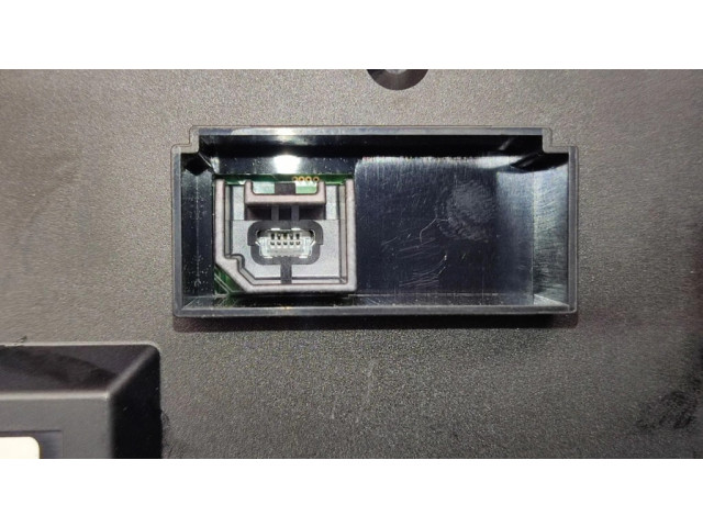 Дисплей    42498391, 545290509   Buick Encore I