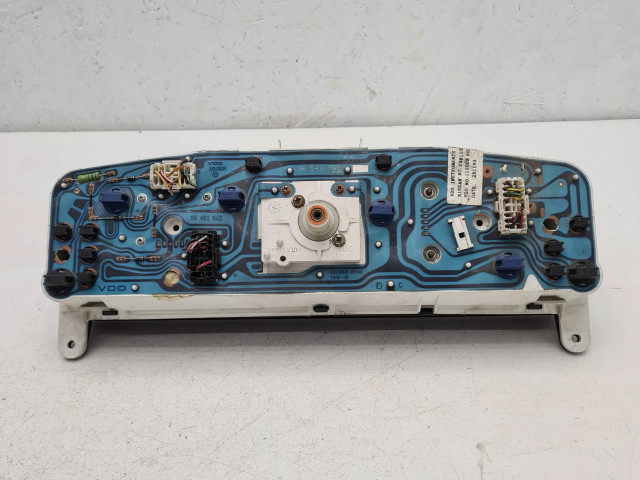 Přístrojová deska Nissan Primera 2000 87001302