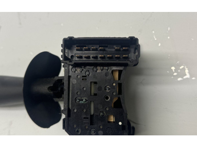 Включатель стеклоочистителей 91167048C, 91167048C   Renault Trafic II (X83)       