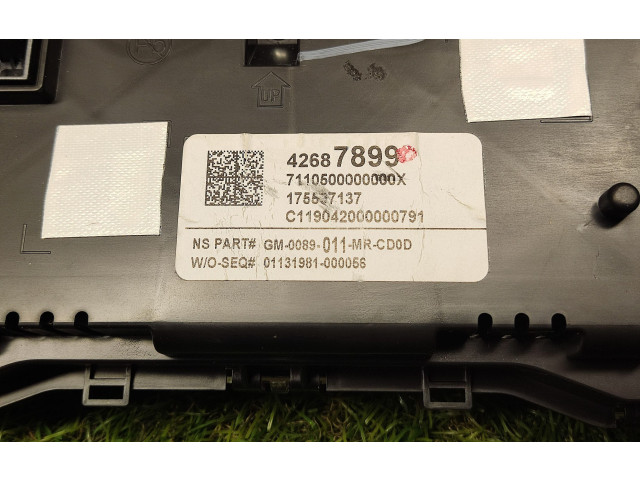 Панель приборов 42687899, 175537137 Buick Encore I