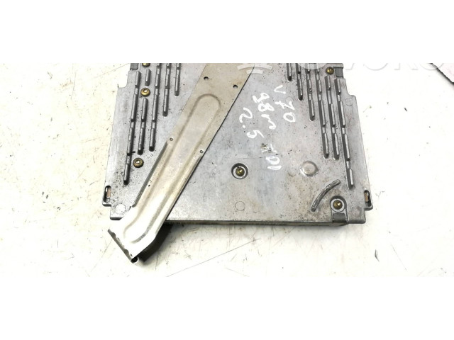 Блок управления двигателя 0281001592, 1T28S3168   Volvo S70  V70  V70 XC