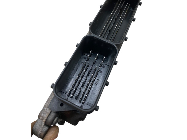 Блок управления двигателя 0281013911, P05187198AC Jeep Grand Cherokee (WK)