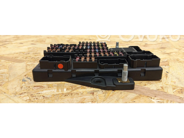 Блок предохранителей 2W9314N023BC, 2W9314A073BE Jaguar XJ X350