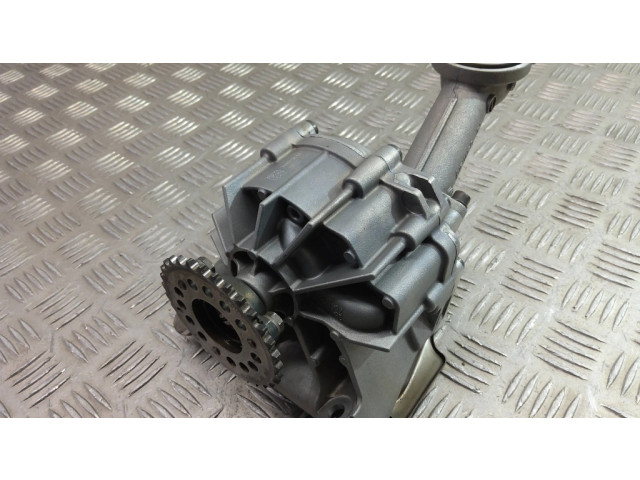 Масляный насос N63B44 7643256 BMW 7 F01 F02 F03 F04 4.4