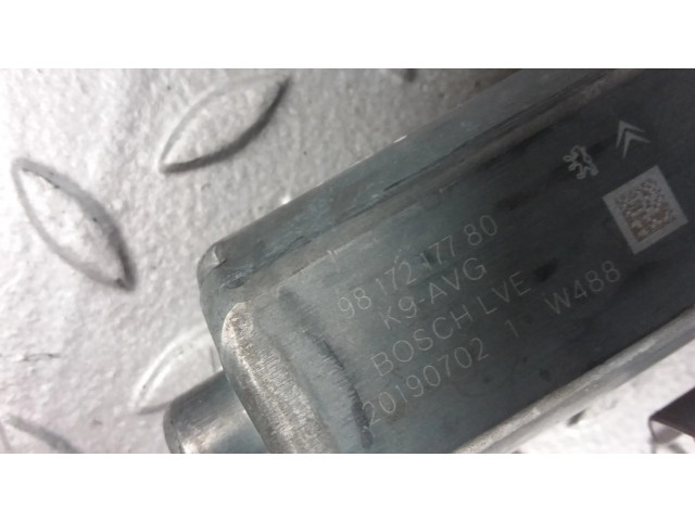 Передний двигатель механизма для подъема окон