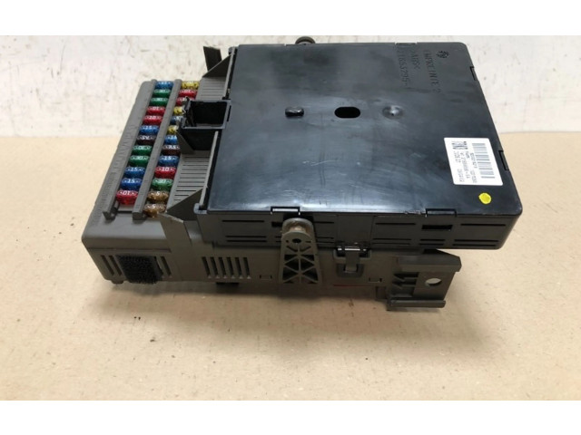 Pojistková skříňka 8200148810A, 8200004201E Renault Vel Satis 2002