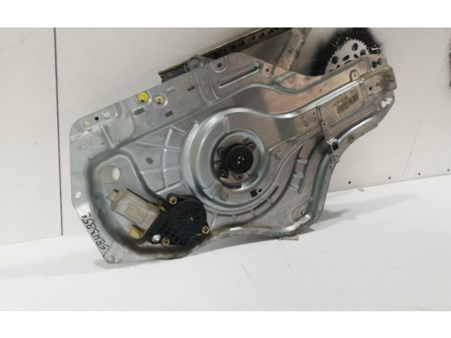 Форсунка     Hyundai Elantra   