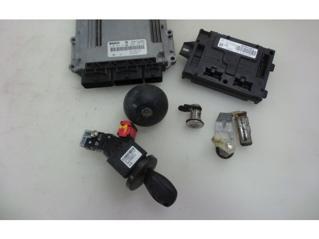 Блок управления впрыском 237102213R, 0281019147 Dacia Dokker