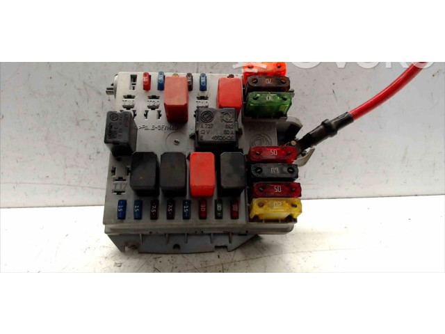   Pojistková skříňka 46778448   Fiat Punto (176) 