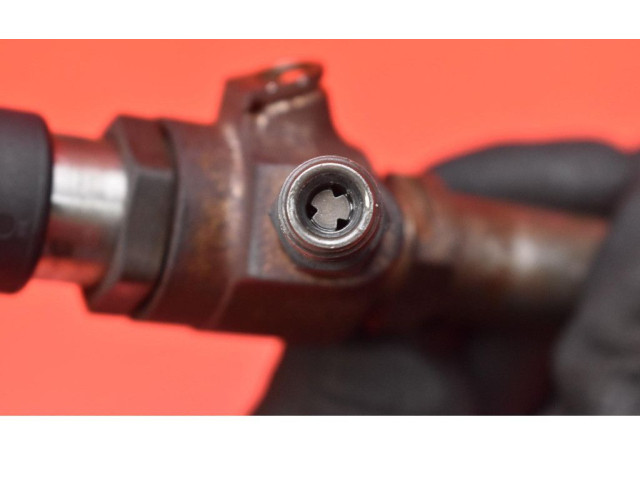 Форсунка 5U3Q-9K546-AA, 5U3Q-9K546-AA    Audi A6 S6 C6 4F   